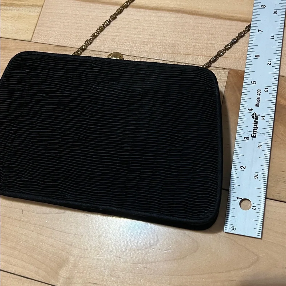 Elegant Vintage Black Evening Crossbody/Clutch - Picture 6 of 17